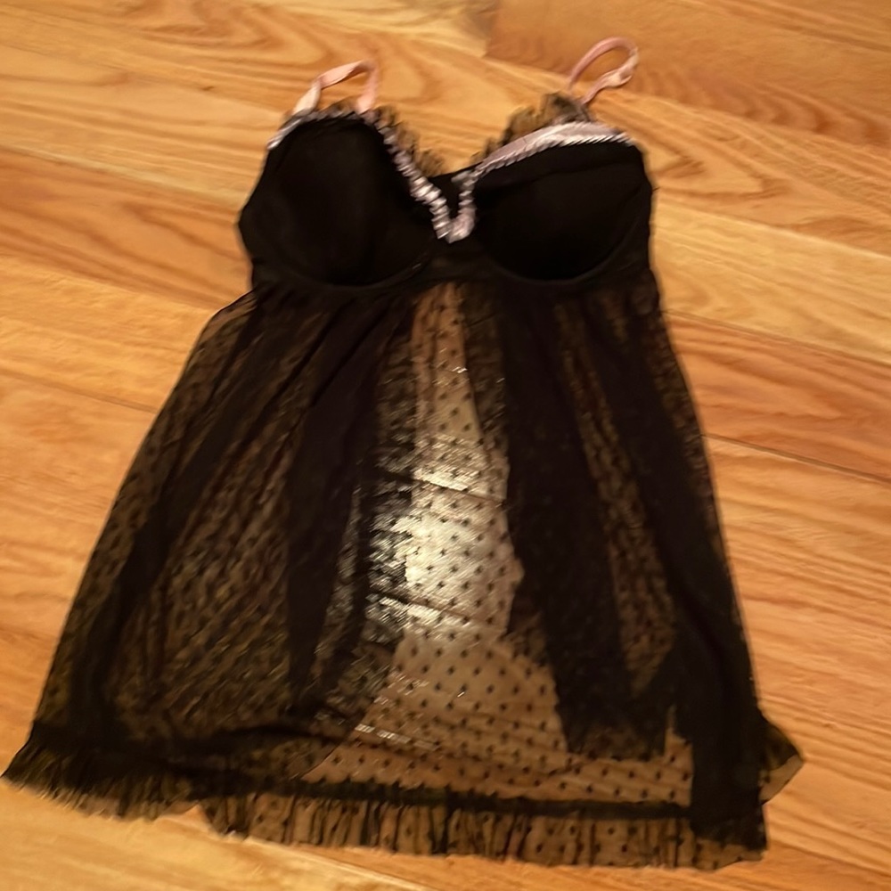 Jezebel Size Medium Babydoll Peekaboo Lingerie